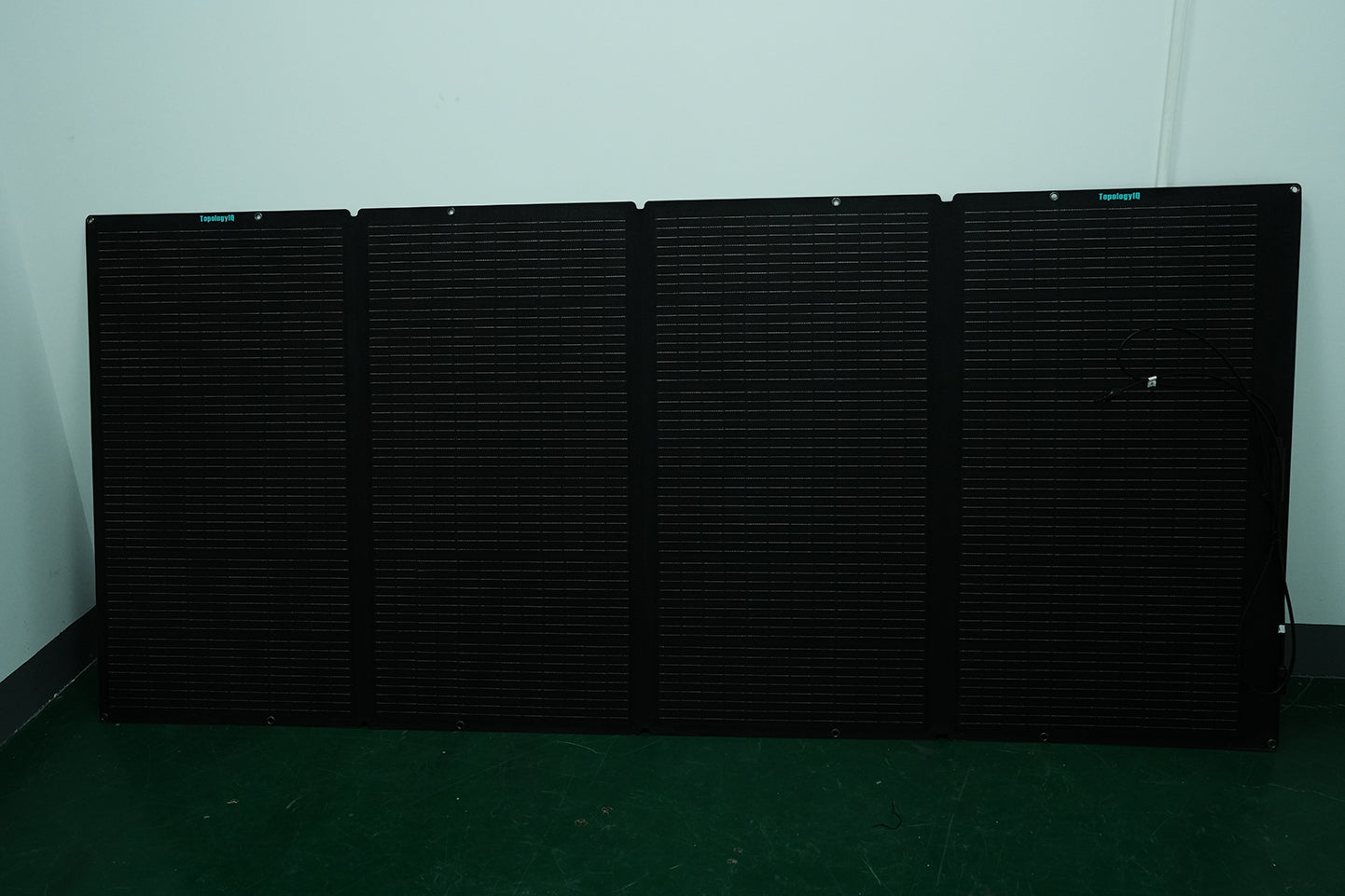 TopologyIQ 220Watt Foldable Solar Panel, Complete with Adjustable Kickstand